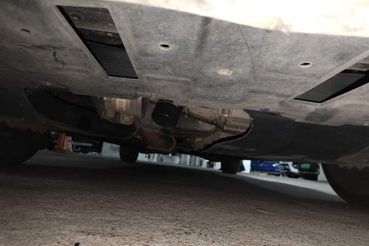 Used Buick GL8 2023 ES Lu Zun Comfort Model Chassis Front