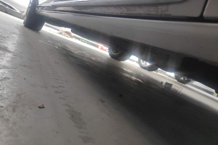 Used Buick GL8 2023 ES Lu Zun Luxury Model Chassis Front Right