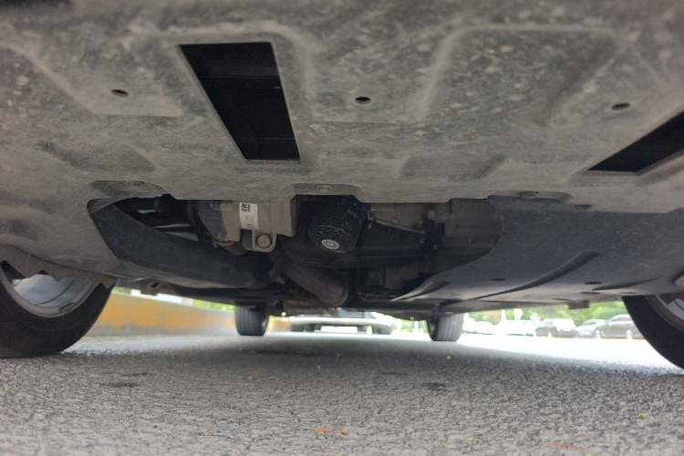 Used Buick GL8 2023 ES Lu Zun Luxury Model Chassis Front