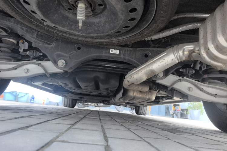 Used Buick GL8 2023 ES Lu Zun Deluxe Model Chassis Rear