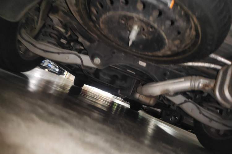 Used Buick GL8 2023 ES Lu Zun Deluxe Model Chassis Rear