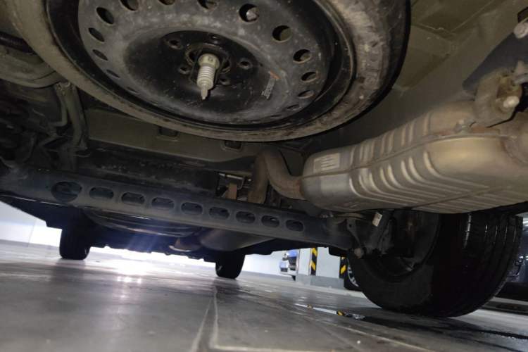 Used Buick GL8 2023 Land Executive Class Comfort Model Chassis Rear
