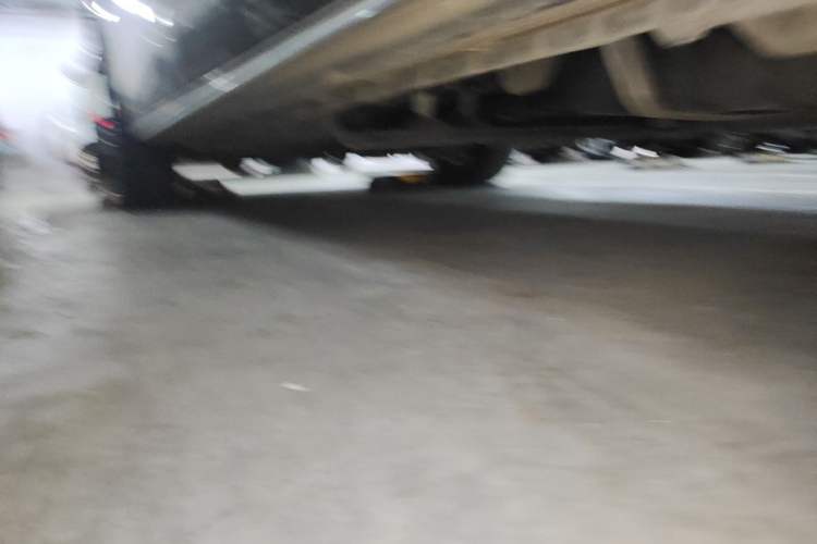 Used Buick GL8 2023 Land Executive Class Comfort Model Chassis Rear Left