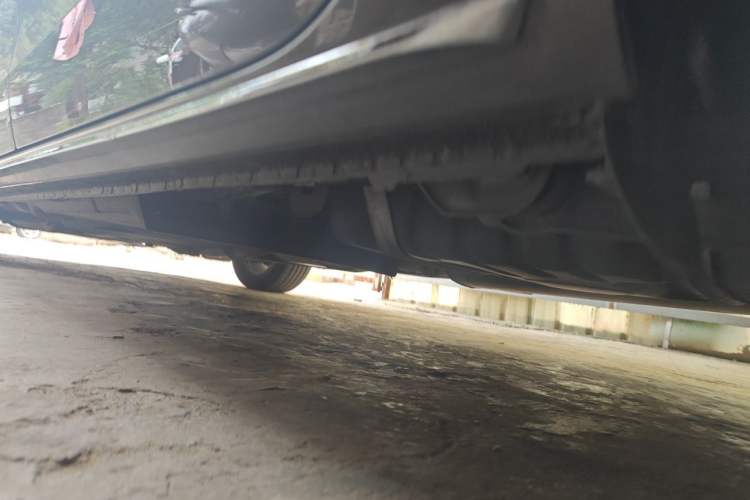 Used Buick GL8 2023 Land Executive Class Comfort Model Chassis Rear Left