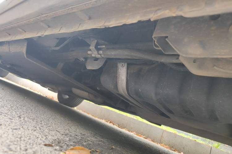 Used Buick GL8 2023 Land Executive Class Comfort Model Chassis Rear Left