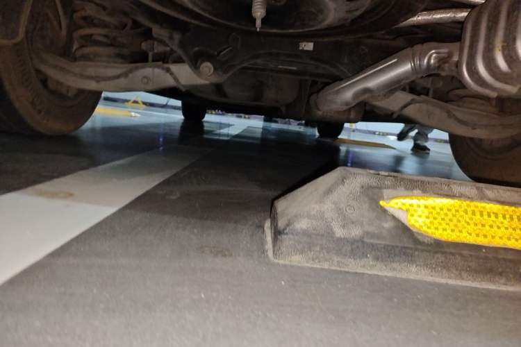 Used Buick GL8 2023 ES Lu Zun Deluxe Model Chassis Rear