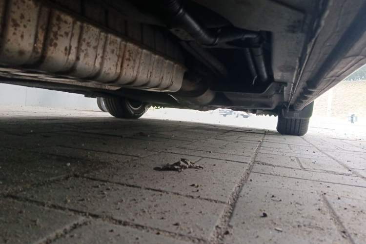 Used Buick GL8 2023 ES Lu Zun Deluxe Model Chassis Rear Right