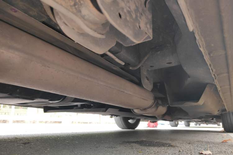 Used Buick GL8 2023 Land Executive Class Comfort Model Chassis Rear Right