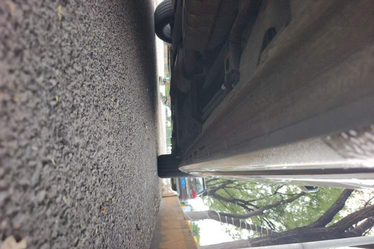 Used Buick GL8 2023 ES Lu Zun Luxury Model Chassis Rear Right