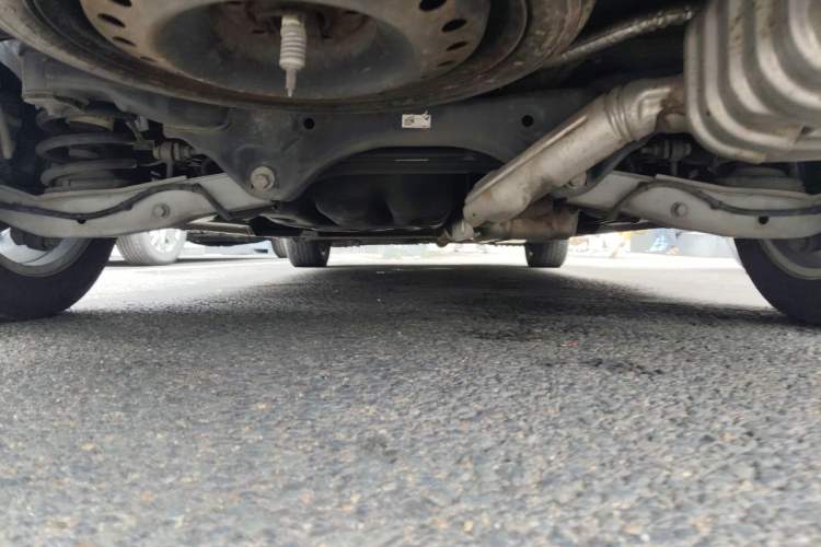 Used Buick GL8 2023 ES Lu Zun Luxury Model Chassis Rear