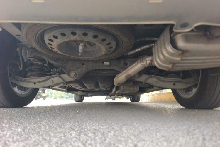 Used Buick GL8 2023 ES Lu Zun Luxury Model Chassis Rear