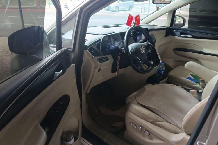 Used Buick GL8 2023 ES Lu Zun Deluxe Model Driver Seat