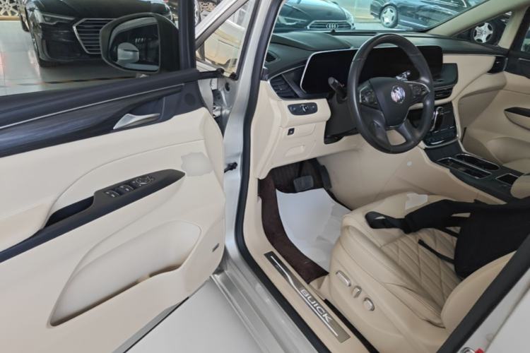 Used Buick GL8 2023 ES Lu Zun Flagship Model Driver Seat