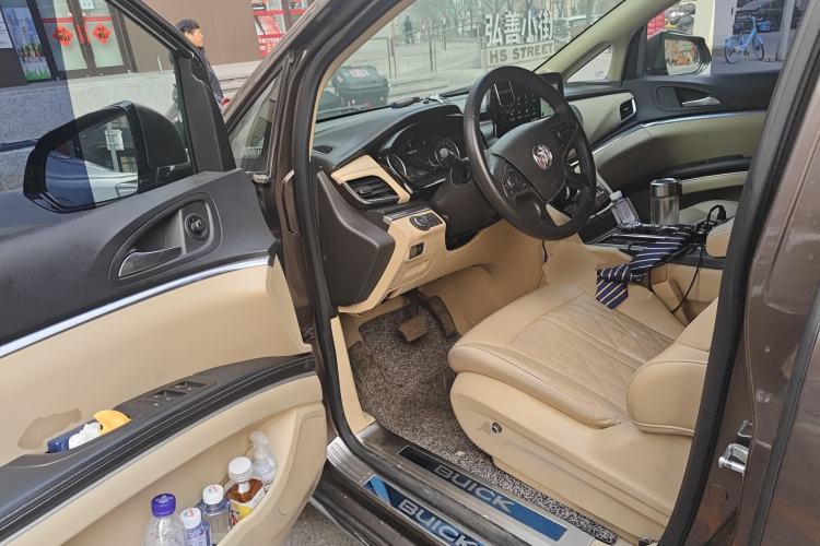 Used Buick GL8 2023 Land Executive Class 652T Smart Luxury Model Driver Seat