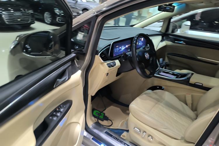 Used Buick GL8 2023 ES Lu Zun Luxury Model Driver Seat