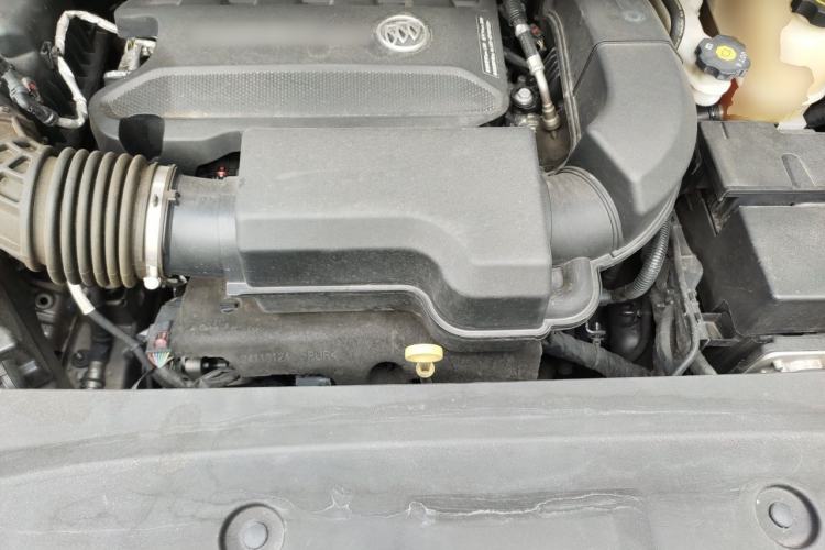 Used Buick GL8 2023 ES Lu Zun Deluxe and Yue Edition Engine Bay
