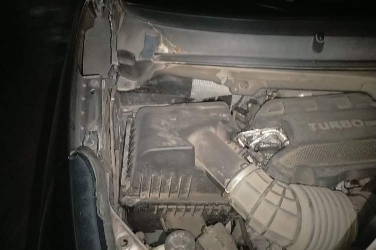 Used Buick GL8 2023 Land Executive Class Smart Enjoyment Model Engine Bay Right