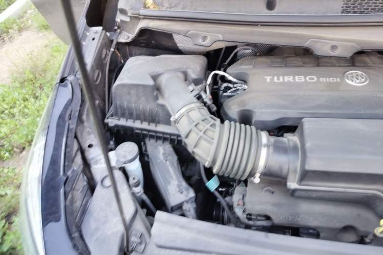 Used Buick GL8 2023 Land Executive Class Smart Enjoyment Model Engine Bay Right