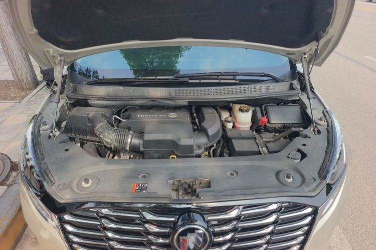Used Buick GL8 2023 ES Lu Zun Luxury Model Engine Bay