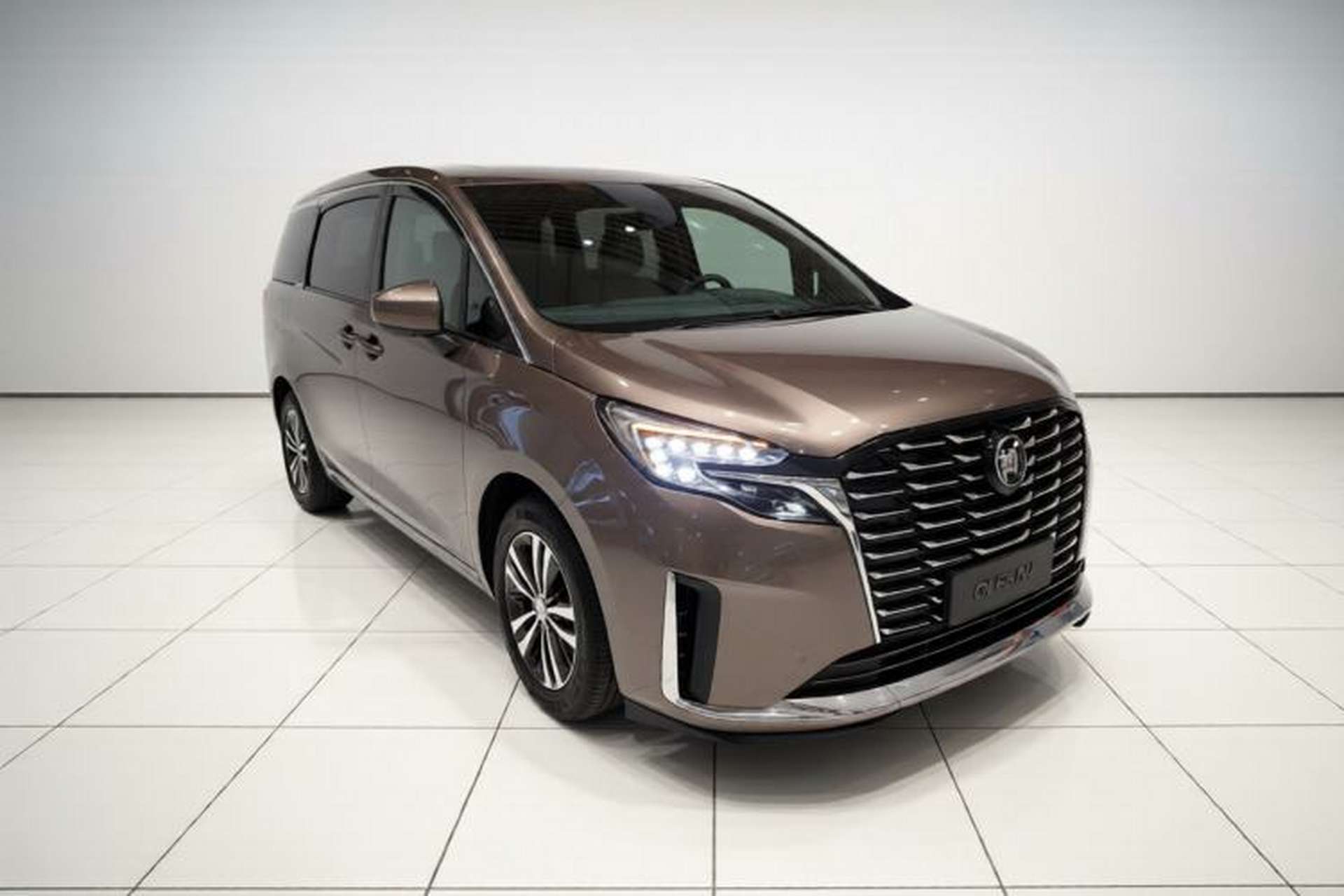 Used Buick GL8 2023 ES Lu Zun Deluxe Model Exterior 1