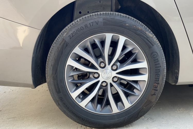Used Buick GL8 2023 ES Lu Zun Deluxe Model Exterior 10