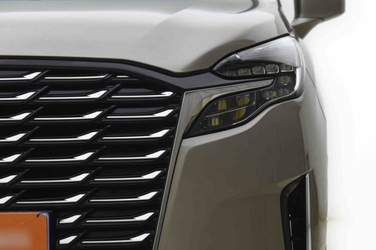 Used Buick GL8 2023 ES Lu Zun Deluxe Model Exterior 12