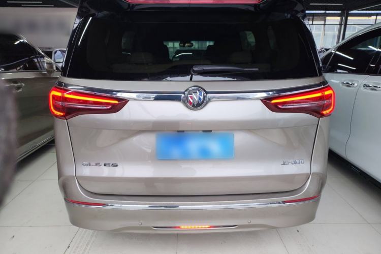 Used Buick GL8 2023 ES Lu Zun Deluxe Model Exterior 4