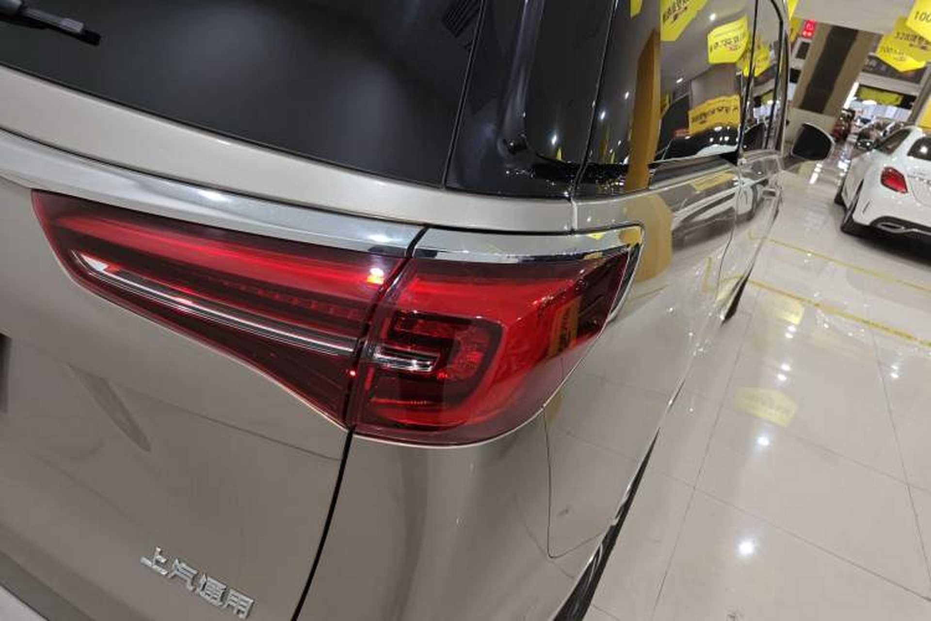 Used Buick GL8 2023 ES Lu Zun Deluxe Model Exterior 6