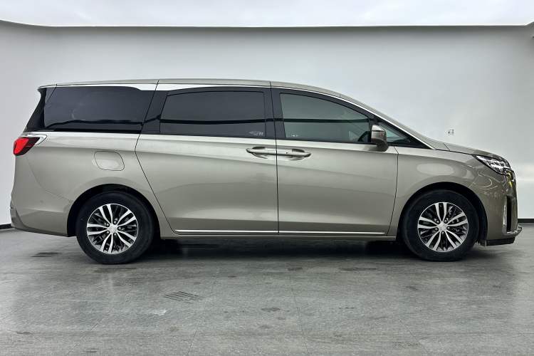 Used Buick GL8 2023 ES Lu Zun Deluxe Model Exterior 6