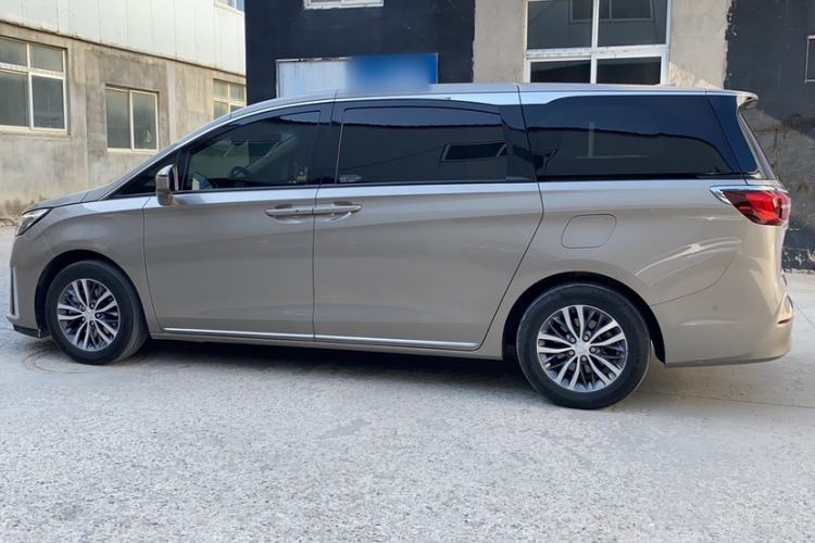 Used Buick GL8 2023 ES Lu Zun Deluxe Model Exterior 6