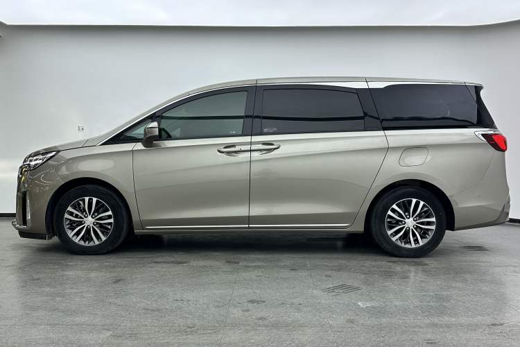 Used Buick GL8 2023 ES Lu Zun Deluxe Model Exterior 7