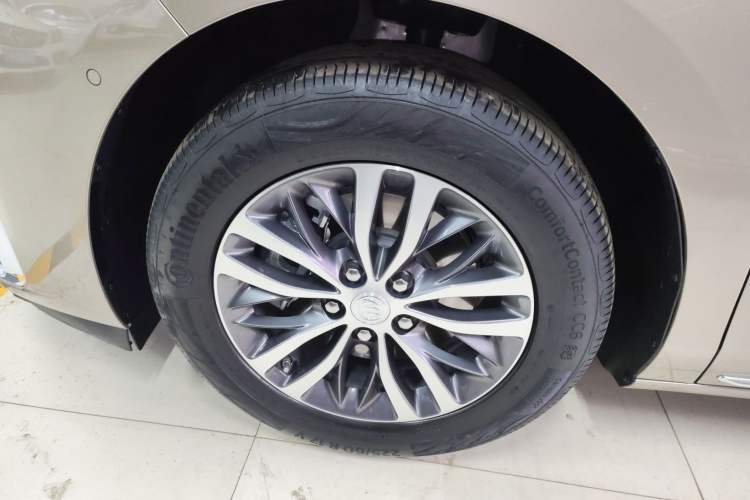Used Buick GL8 2023 ES Lu Zun Deluxe Model Exterior 7