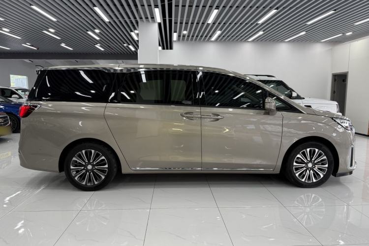 Used Buick GL8 2023 ES Lu Zun Luxury Model Exterior 7