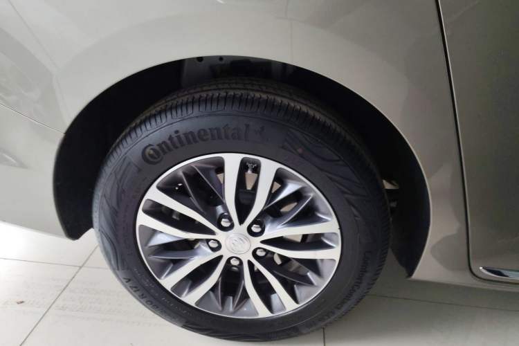 Used Buick GL8 2023 ES Lu Zun Deluxe Model Exterior 8
