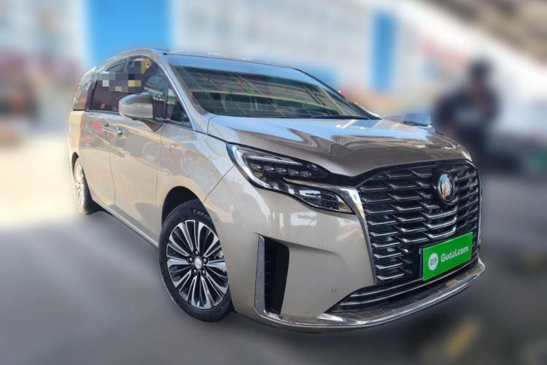 Used Buick GL8 2023 ES Lu Zun Smart Flagship Model Front Right 45 Deg