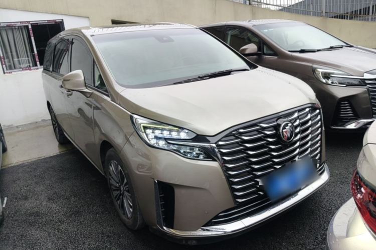 Used Buick GL8 2023 ES Lu Zun Luxury Model Front Right 45 Deg