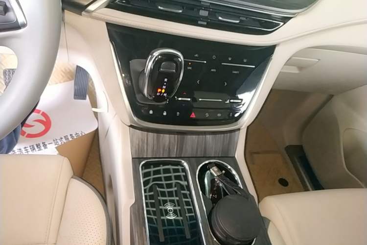 Used Buick GL8 2023 ES Lu Zun Comfort Model Gear Lever