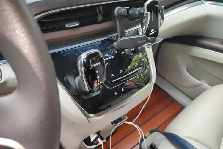 Used Buick GL8 2023 Land Executive Class Comfort Model Gear Lever