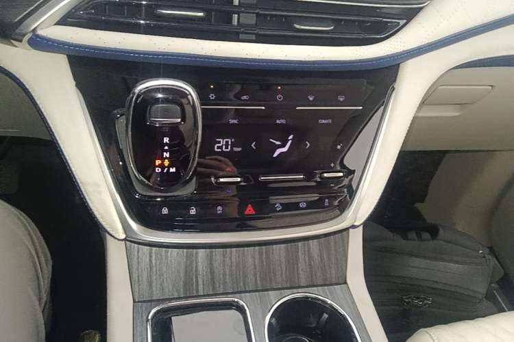 Used Buick GL8 2023 ES Lu Zun Comfort Model Gear Lever