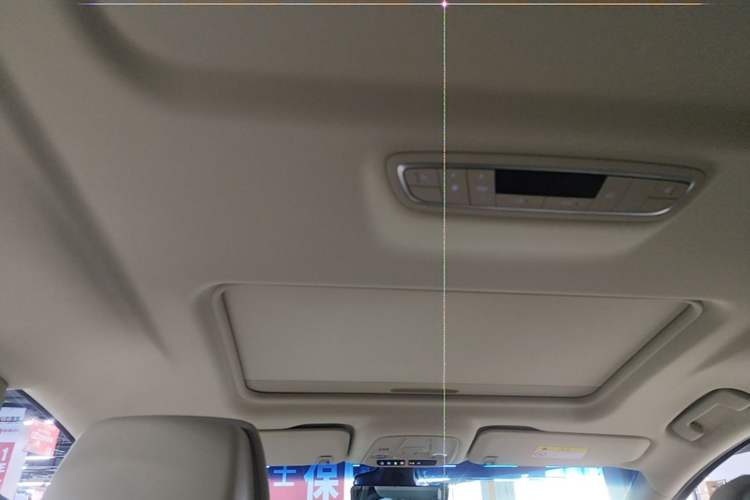Used Buick GL8 2023 ES Lu Zun Deluxe Model Headliner
