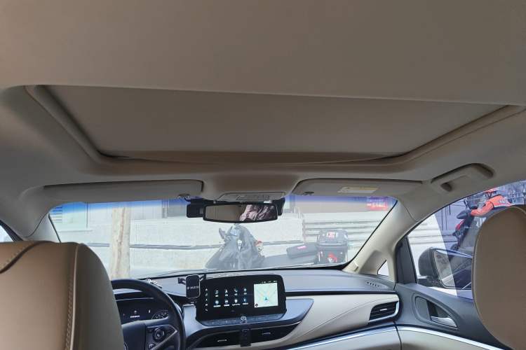 Used Buick GL8 2023 Land Executive Class 652T Smart Luxury Model Headliner