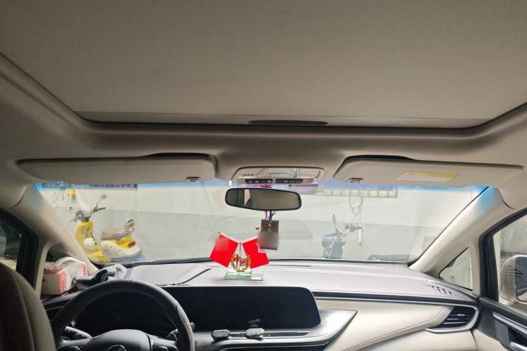 Used Buick GL8 2023 ES Lu Zun Comfort Model Headliner