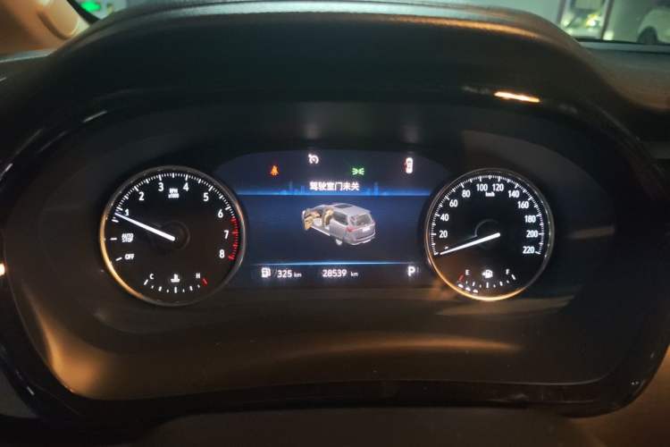 Used Buick GL8 2023 Facelifted Land Cruiser Executive Luxury Version Instrument Cluster