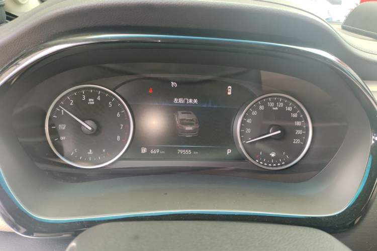 Used Buick GL8 2023 Facelifted Land Cruiser Executive Luxury Version Instrument Cluster
