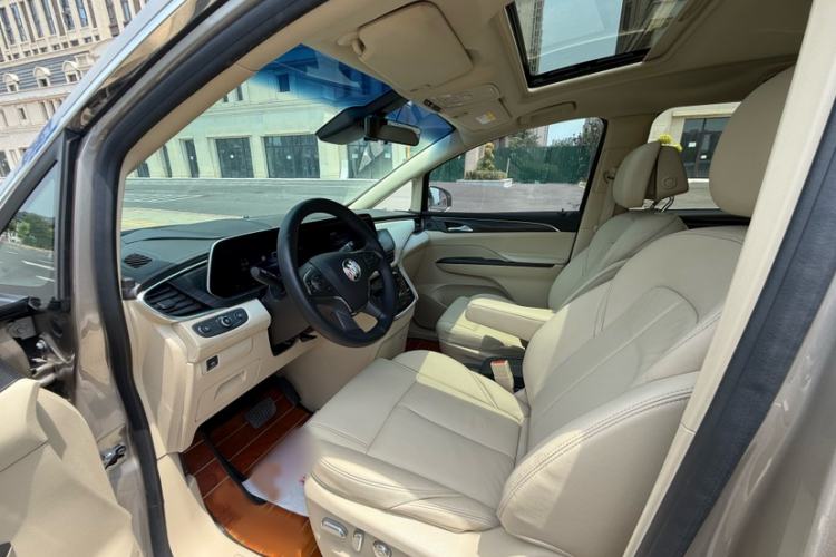 Used Buick GL8 2023 ES Lu Zun Deluxe Model Interior 1