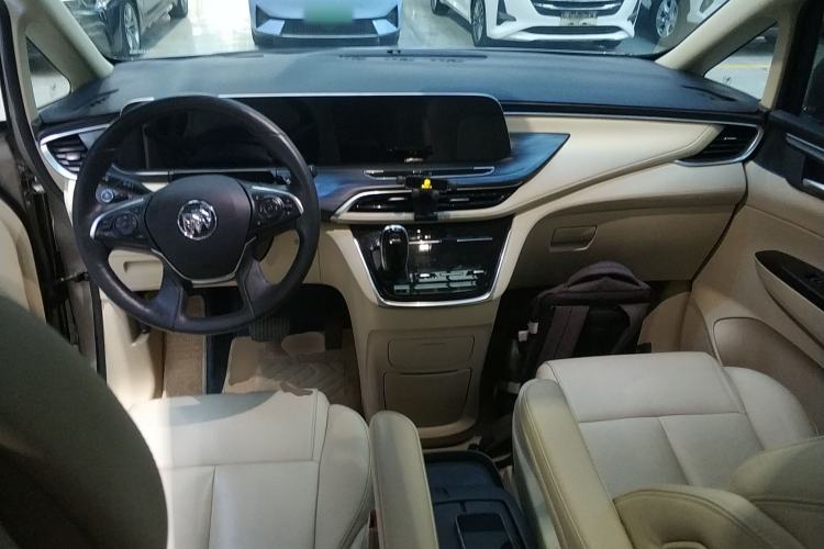 Used Buick GL8 2023 ES Lu Zun Deluxe and Yue Edition Interior 1