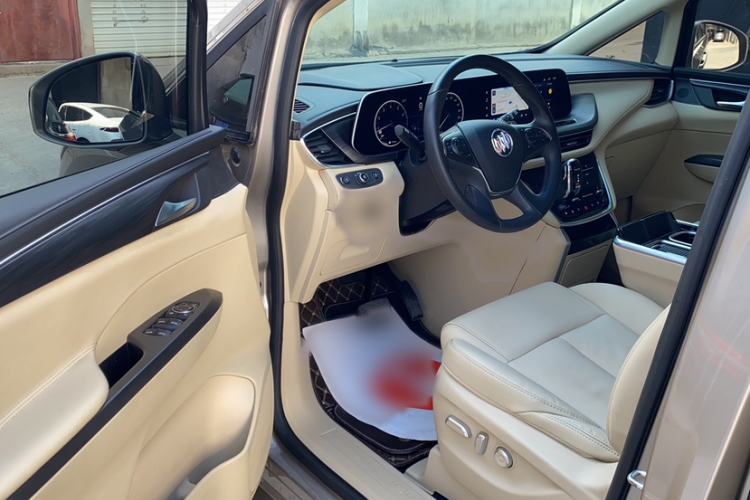 Used Buick GL8 2023 ES Lu Zun Deluxe Model Interior 1