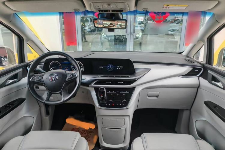 Used Buick GL8 2023 ES Lu Zun Deluxe and Yue Edition Interior 2