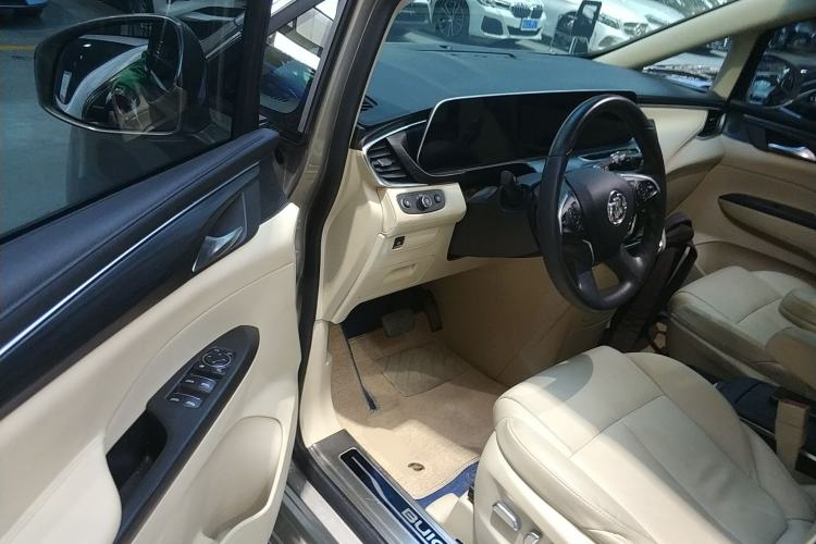Used Buick GL8 2023 ES Lu Zun Deluxe and Yue Edition Interior 2