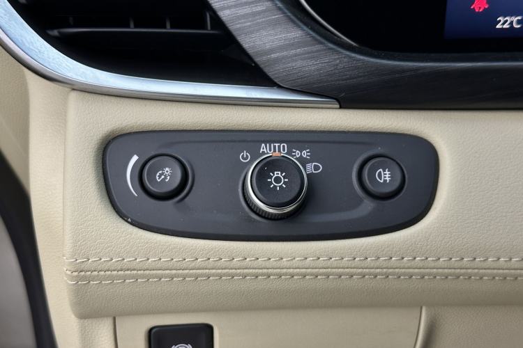 Used Buick GL8 2023 ES Lu Zun Deluxe Model Interior 6